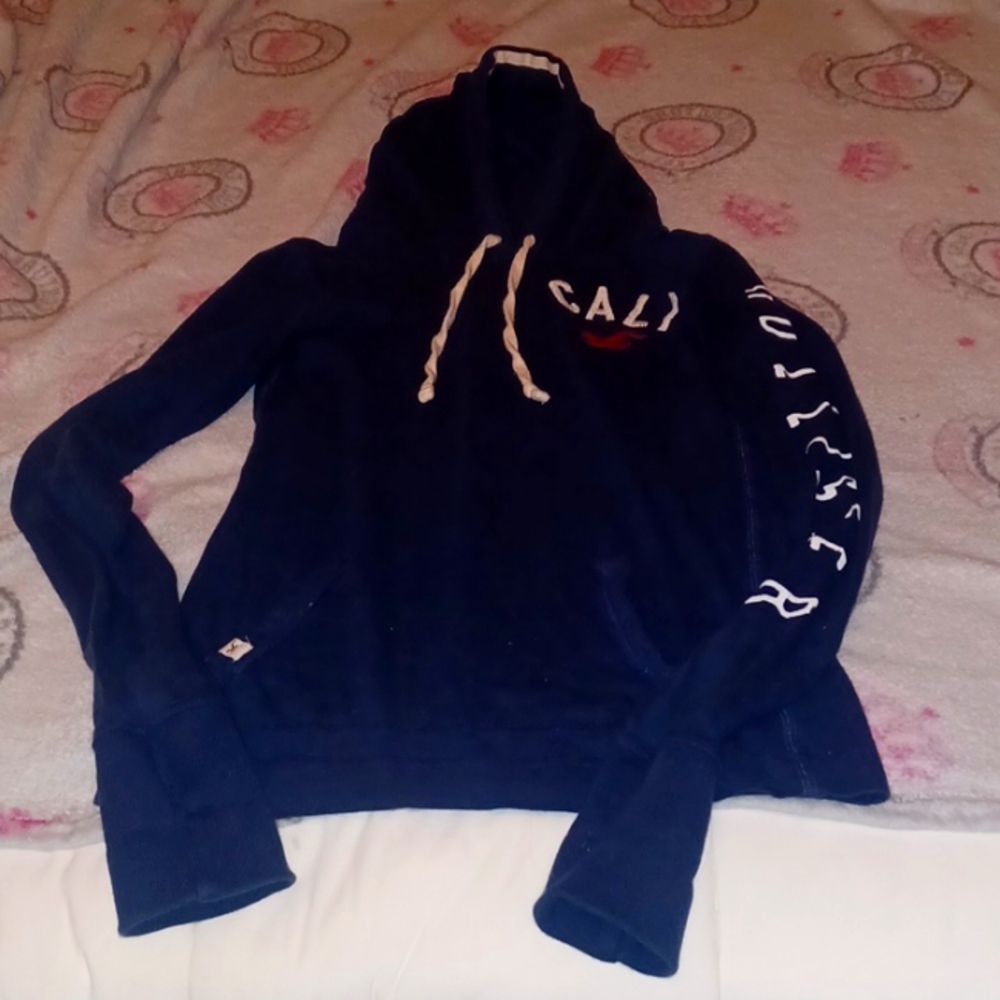 Y2K Hollister Navy Blue long sleeve shirt with hood